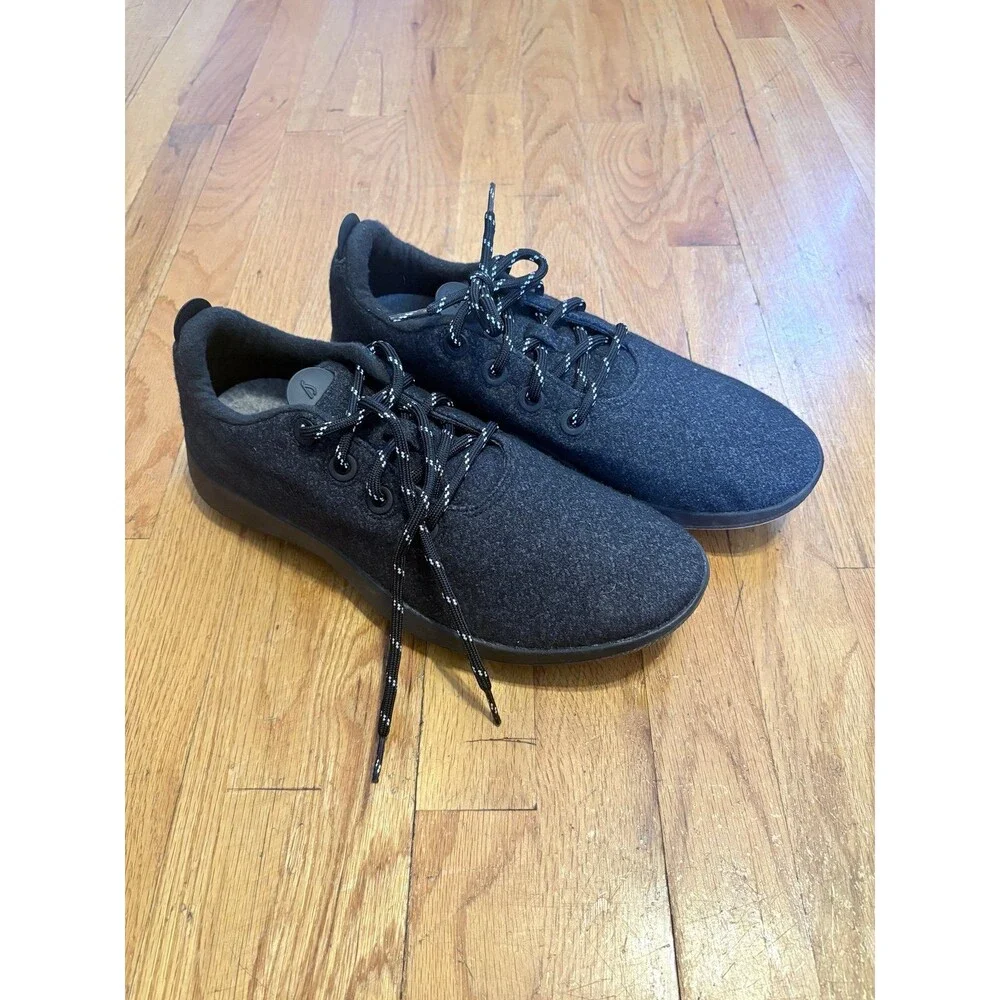 Allbirds Mens Wool Runner Sneakers Size 12 in black NWOT
